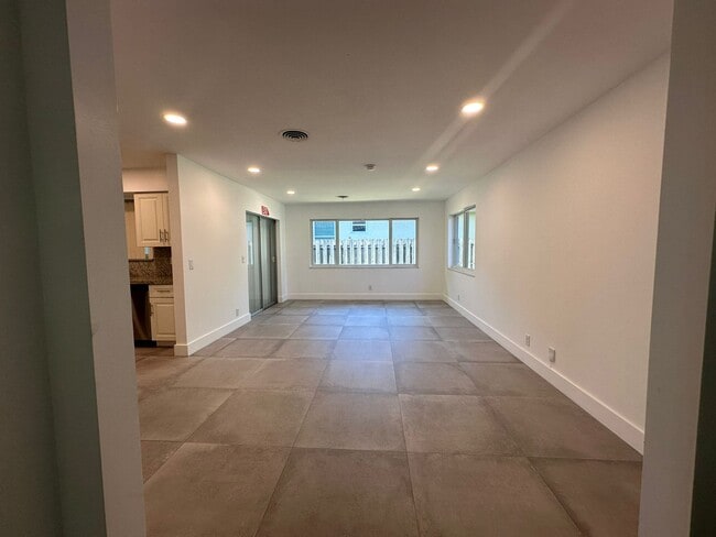 Building Photo - 4407 Arthur St