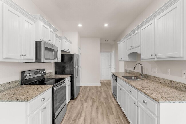 Building Photo - 120 Brandywine Rd