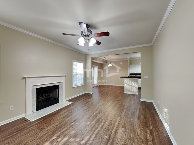 Building Photo - 15674 Birkdale Commons Pky