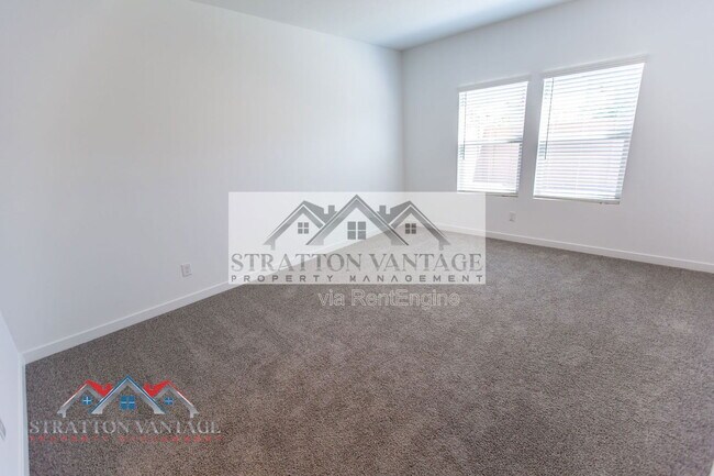 Building Photo - 7439 S 76th Dr