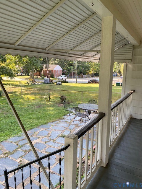 Building Photo - 6213 Patterson Ave