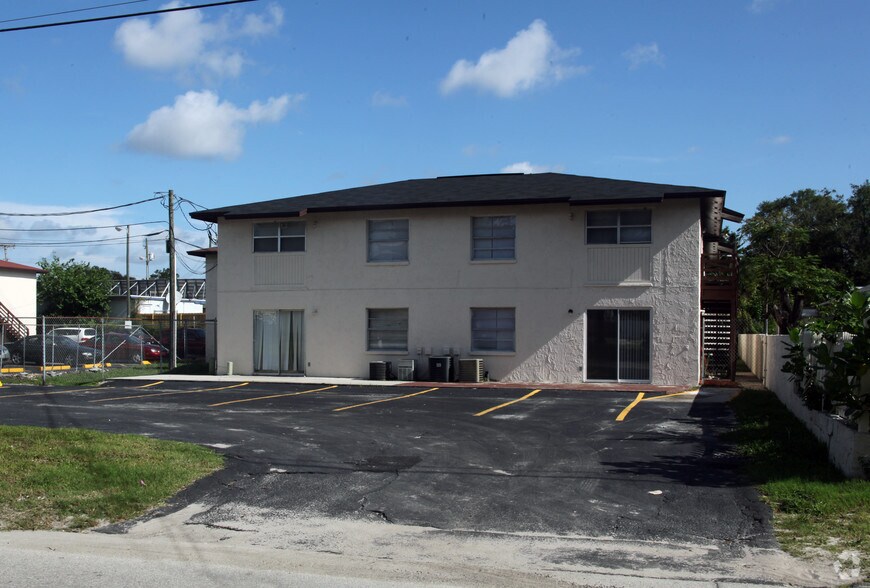 Building Photo - Annie Apartments