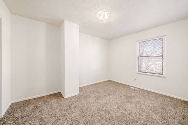 Building Photo - Fully Renovated Reynoldsburg Home