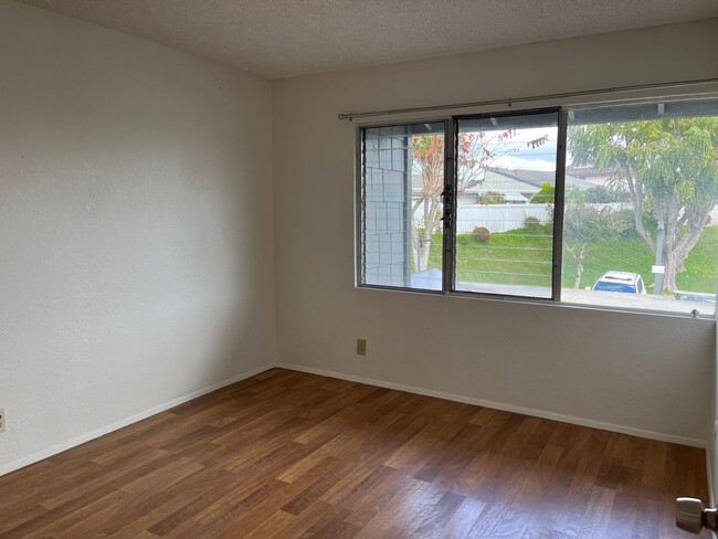 Building Photo - Mililani Area - Spacious 4 bedrooms, 2.5 b...