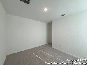 Building Photo - 534 Chevre Rd