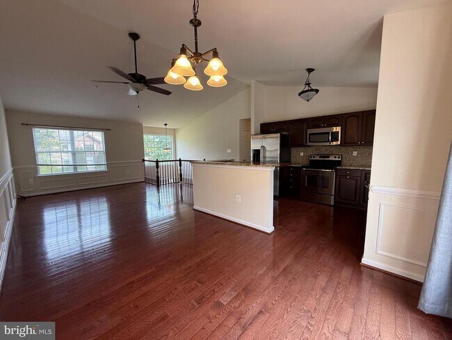 Building Photo - 20850 Autumn Mill Ct