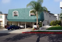 Building Photo - 221 Sheldon St