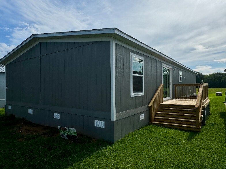 Building Photo - 1106 Mesquite St
