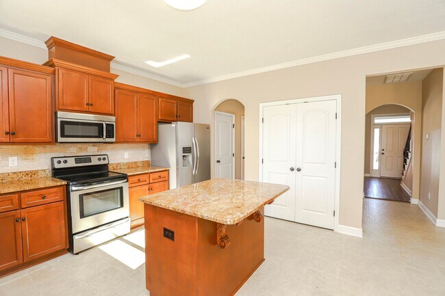 Building Photo - 4 Bedroom 2.5 Bath in Grovetown!