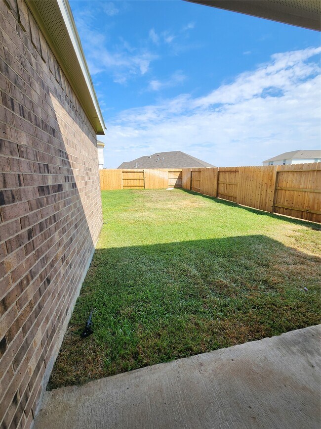 Building Photo - 19822 Paros Is Dr