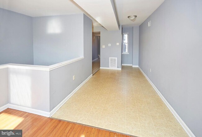 Building Photo - 762 Carroll St