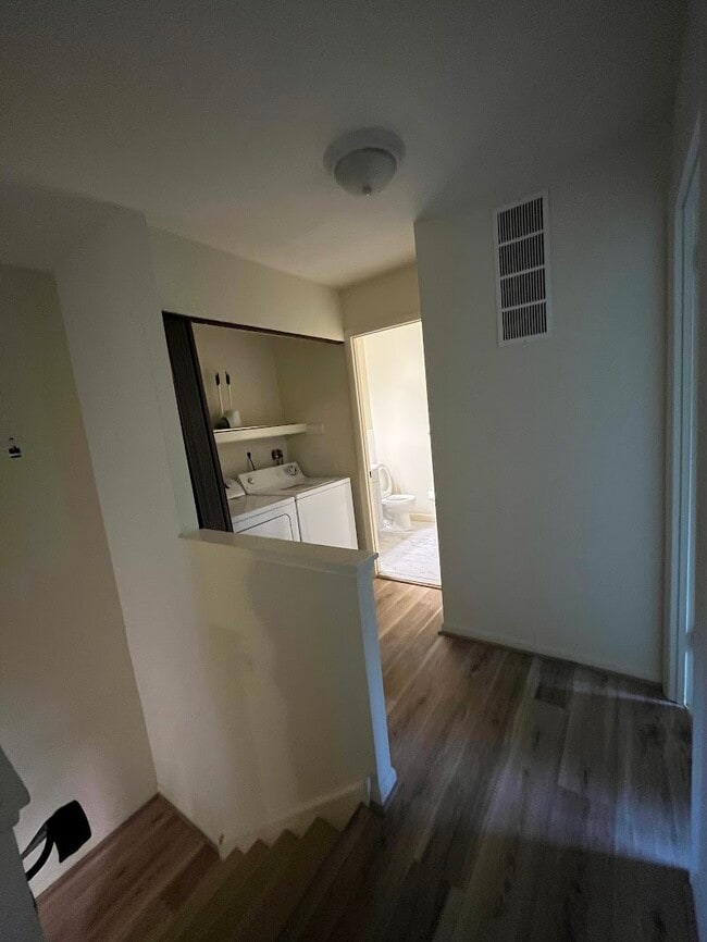 Building Photo - 515 Welsh Rd