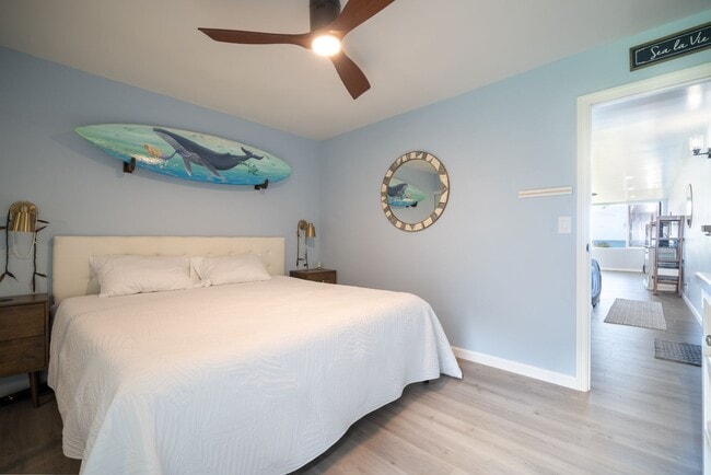 Building Photo - Epic Ocean-View 1bd at Makaua Village — Fully Renovated, Furnished, 2 Parking