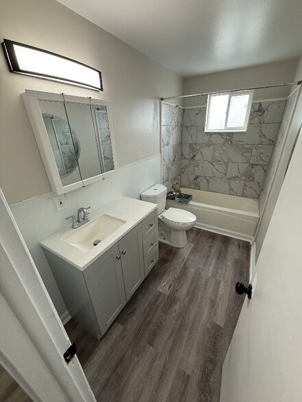 Building Photo - 53 S Julian St