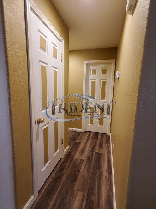 Building Photo - *OPEN HOUSE CANCELED* 3 bedroom, 3 bath house with Bonus Room