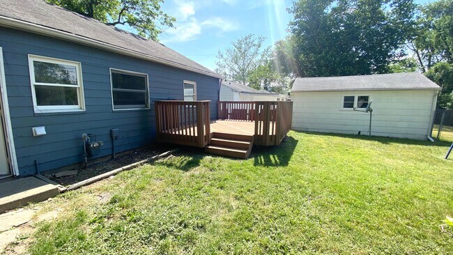 Building Photo - Beautiful 3 Bedroom, 1 Bath Home in Peoria!