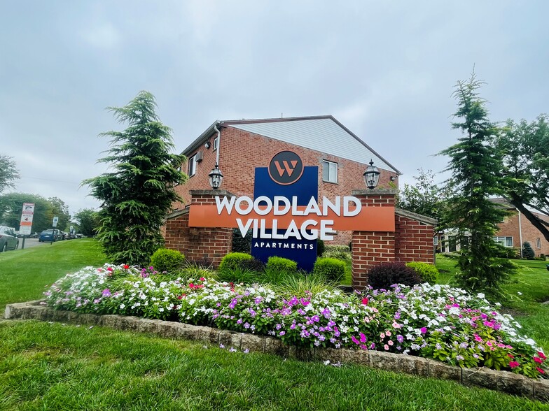 Primary Photo - Woodland Village Apartments