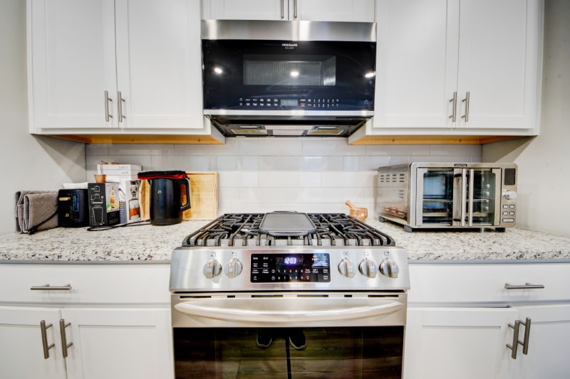 Building Photo - 180 Duval Dr