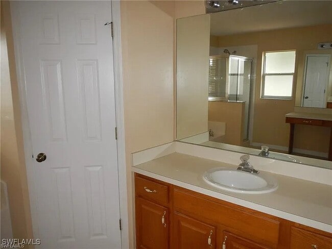 Building Photo - 17611 Sterling Lake Dr