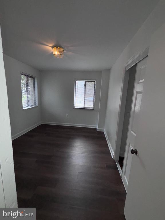 Building Photo - 3815 Davis Pl NW