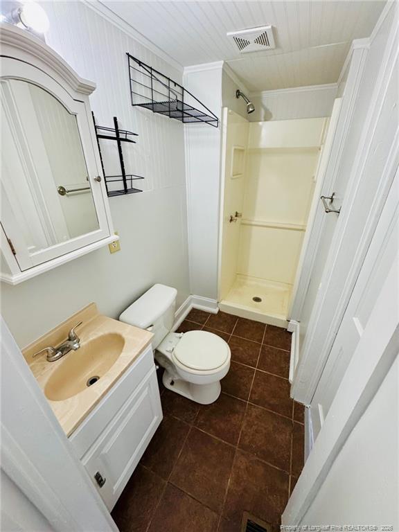 Building Photo - 411 Carthage Rd