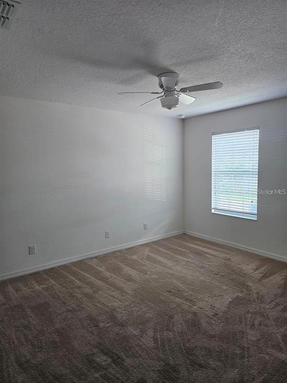 Building Photo - 2929 Sunstone Dr