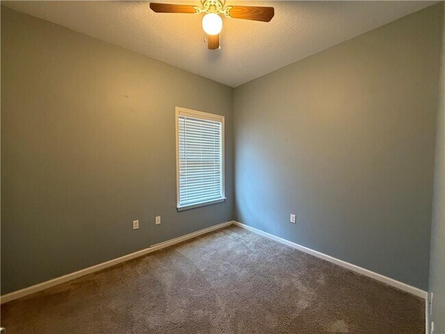 Building Photo - 1836A Blounts Crossing