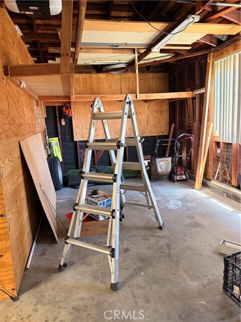 Building Photo - 27605 Warrior Dr
