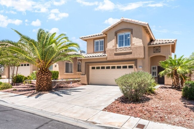 Building Photo - Spacious Home with Timeless Charm!