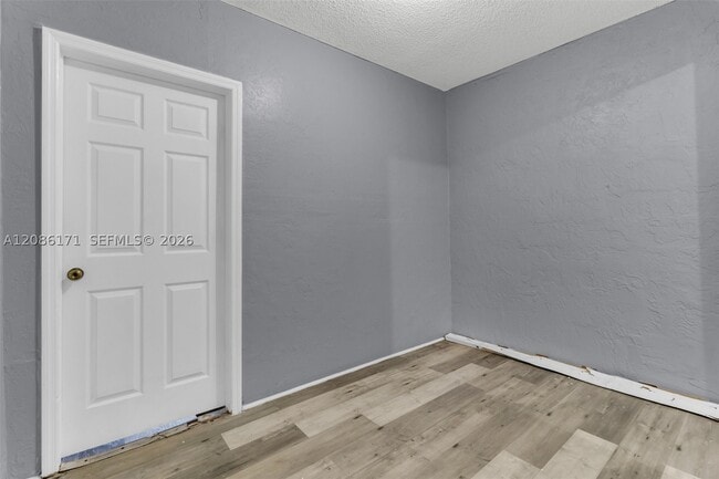 Building Photo - 608 SW 76th Terrace