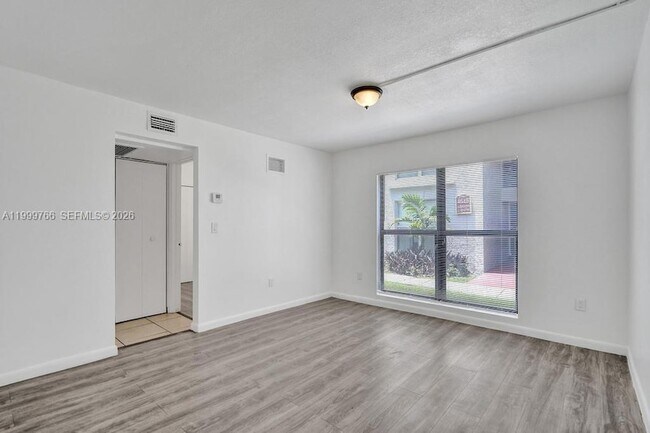 Building Photo - 4511 Treehouse Ln