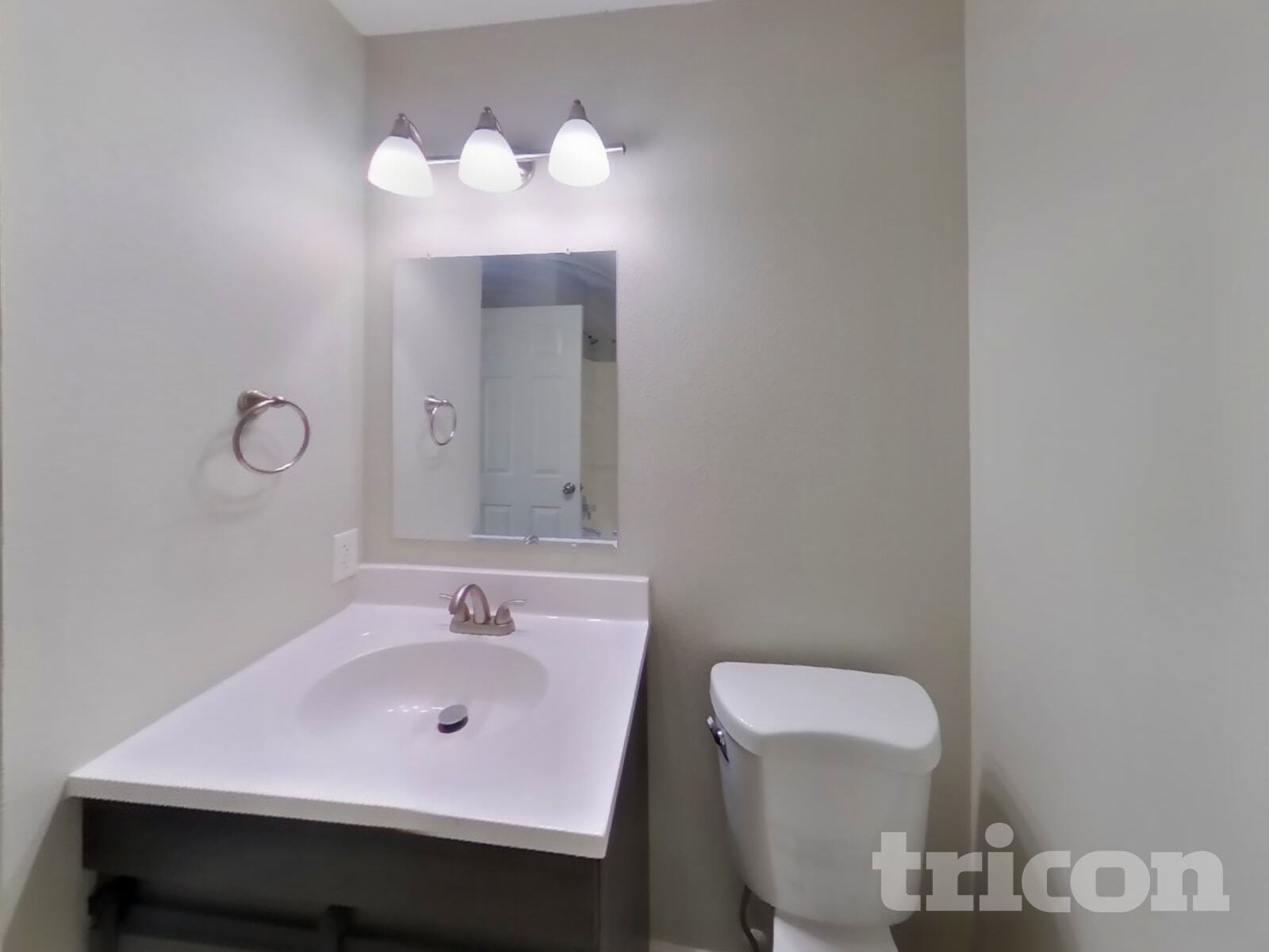 Building Photo - 9825 Rhodes Ln