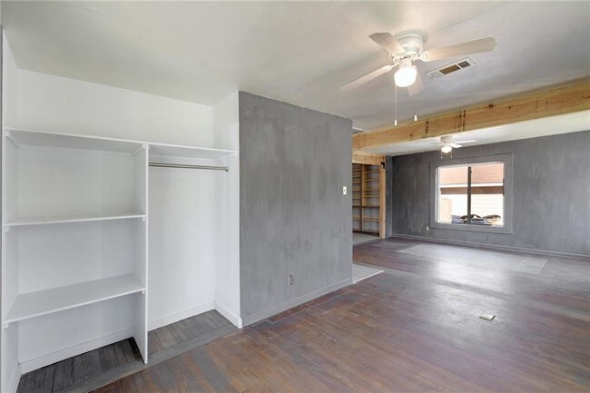 Building Photo - 1104 Tillery St