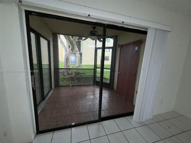 Building Photo - 3396 Foxcroft Rd