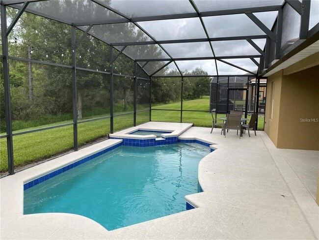 Building Photo - 9027 Paolos Pl