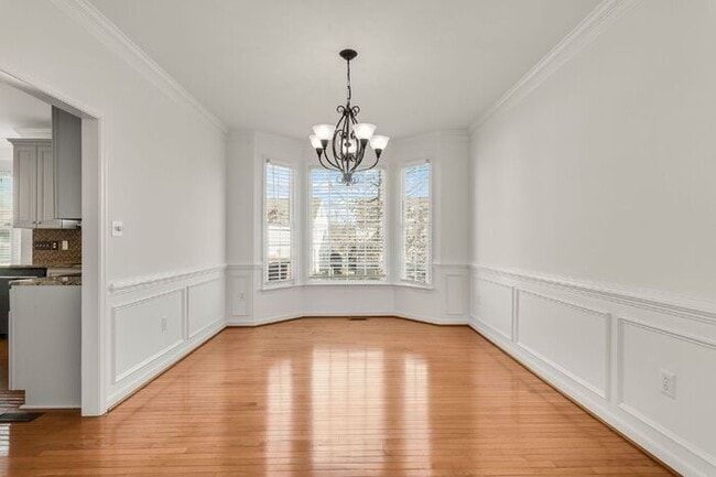 Building Photo - Spacious 5-Bedroom, 3.5-Bath Home in Midlothian – Prime Location & Community Amenities