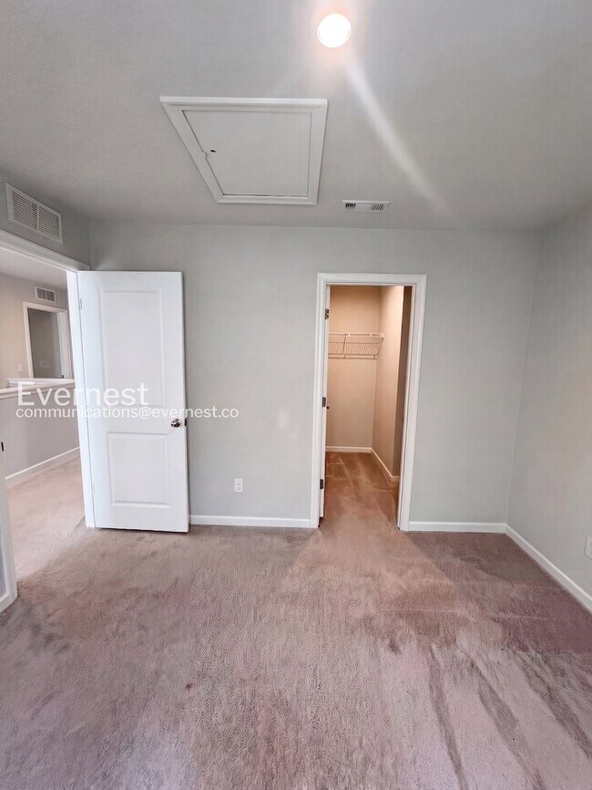 Building Photo - 1016 Concord Springs Dr