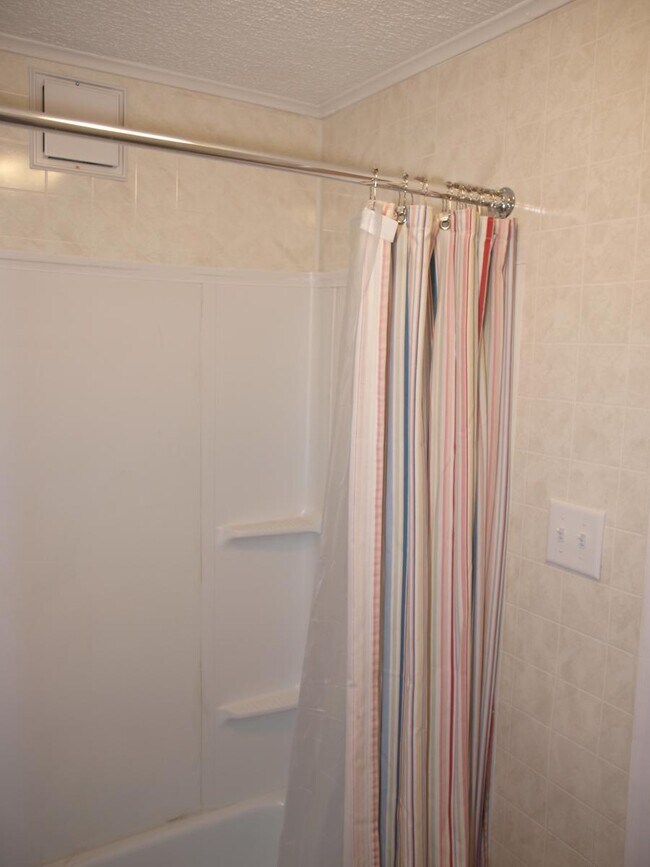 Building Photo - 1914 N 11th St