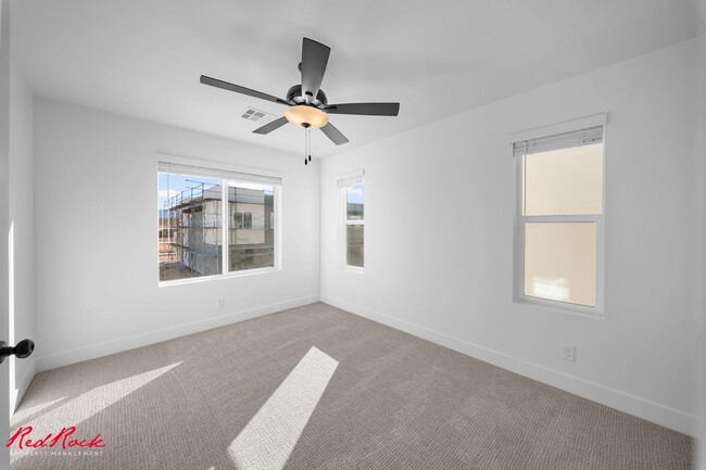 Building Photo - Brand New 3 Bedroom Townhome