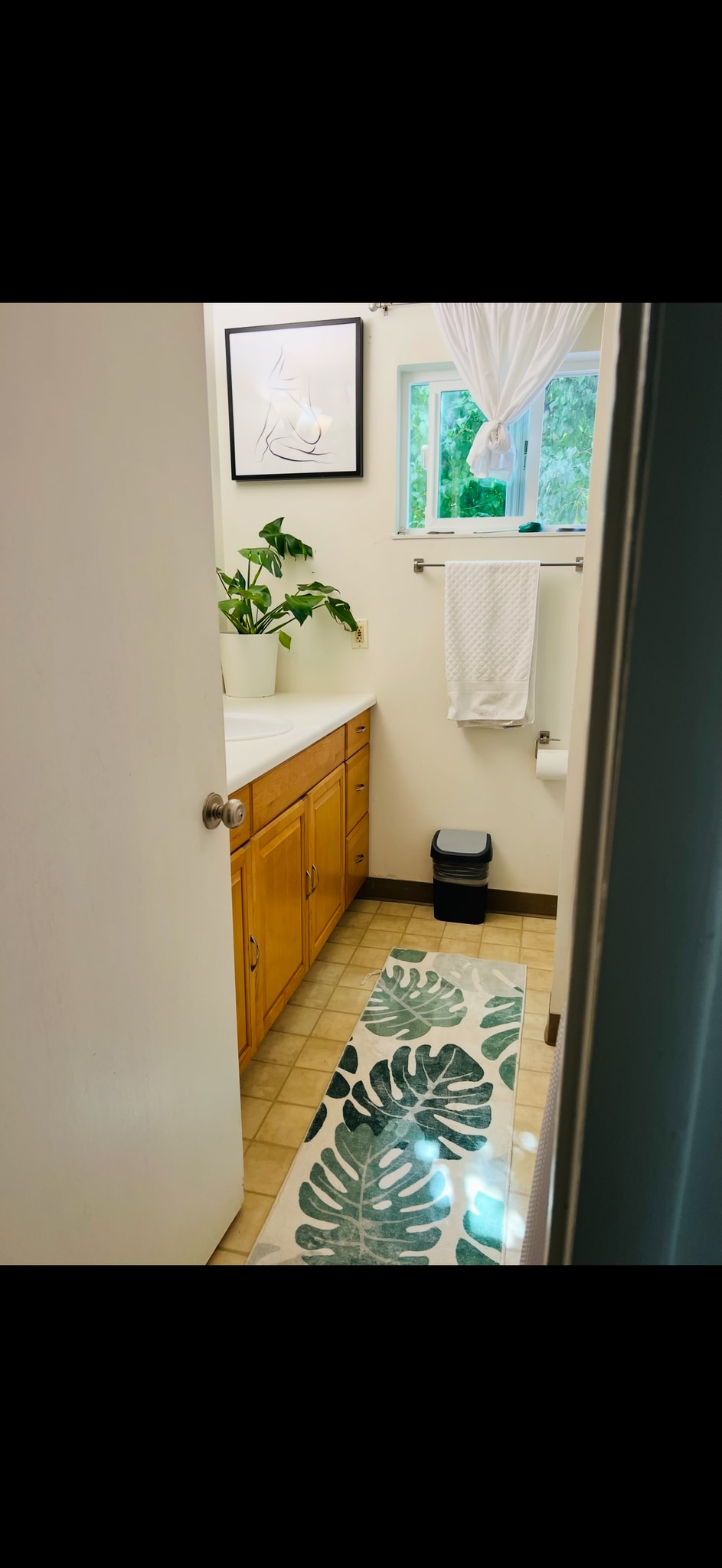 bathroom - 1240 Martha Way