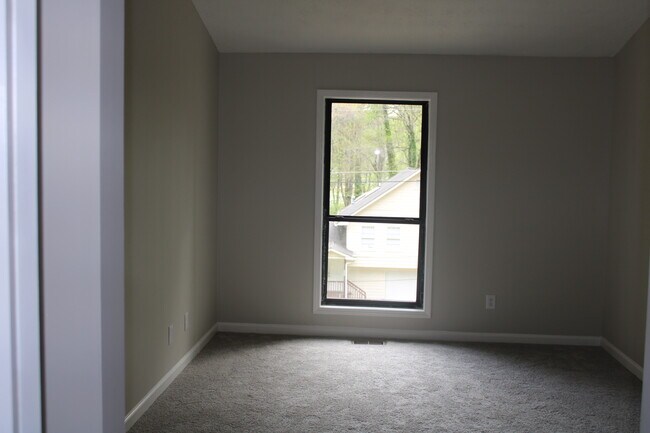 Building Photo - 1386 Williamsburg Ln