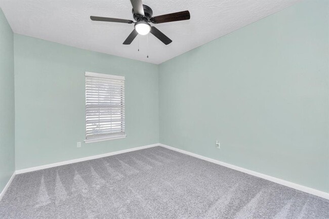 Building Photo - 1811 Eastfield Dr