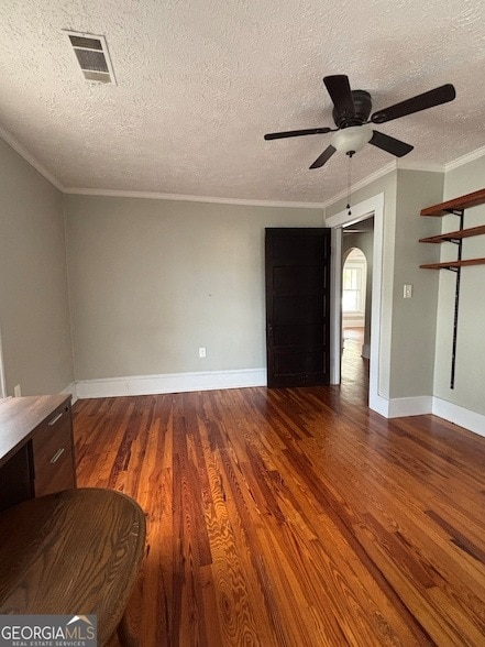 Building Photo - 332 Carr St