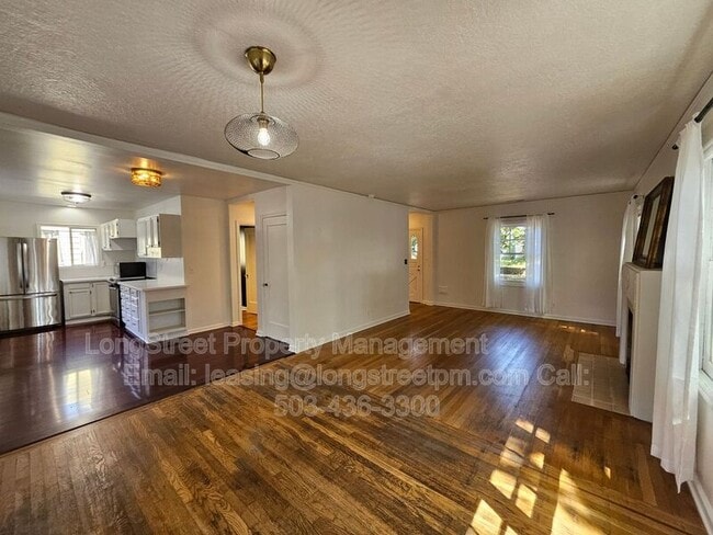 Building Photo - 7209 N McKenna Ave