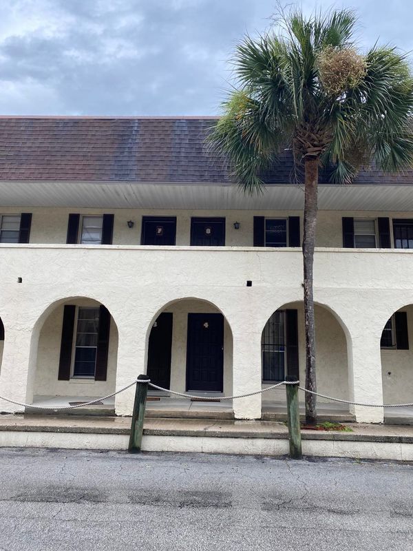 Building Photo - 1714 El Prado Rd