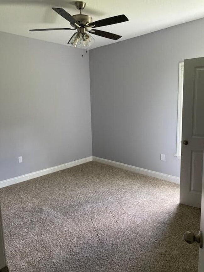 Building Photo - 4019 Crusader Ct