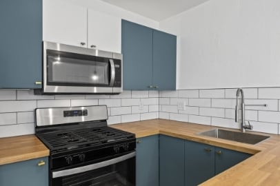 Building Photo - The Alamo Apartments