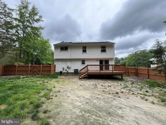 Building Photo - 3907 Harvette Dr