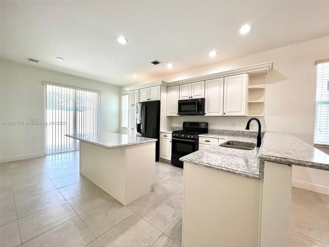 Building Photo - 3280 NW 126th Ave
