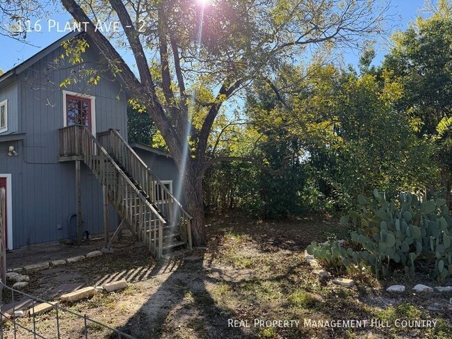 Building Photo - 116 N Plant Ave